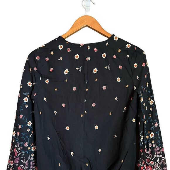 BCBGeneration long sleeve floral blouse - Picture 9 of 9